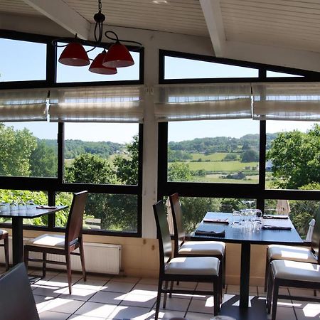 Auberge Des 7 Tours Martel Eksteriør billede